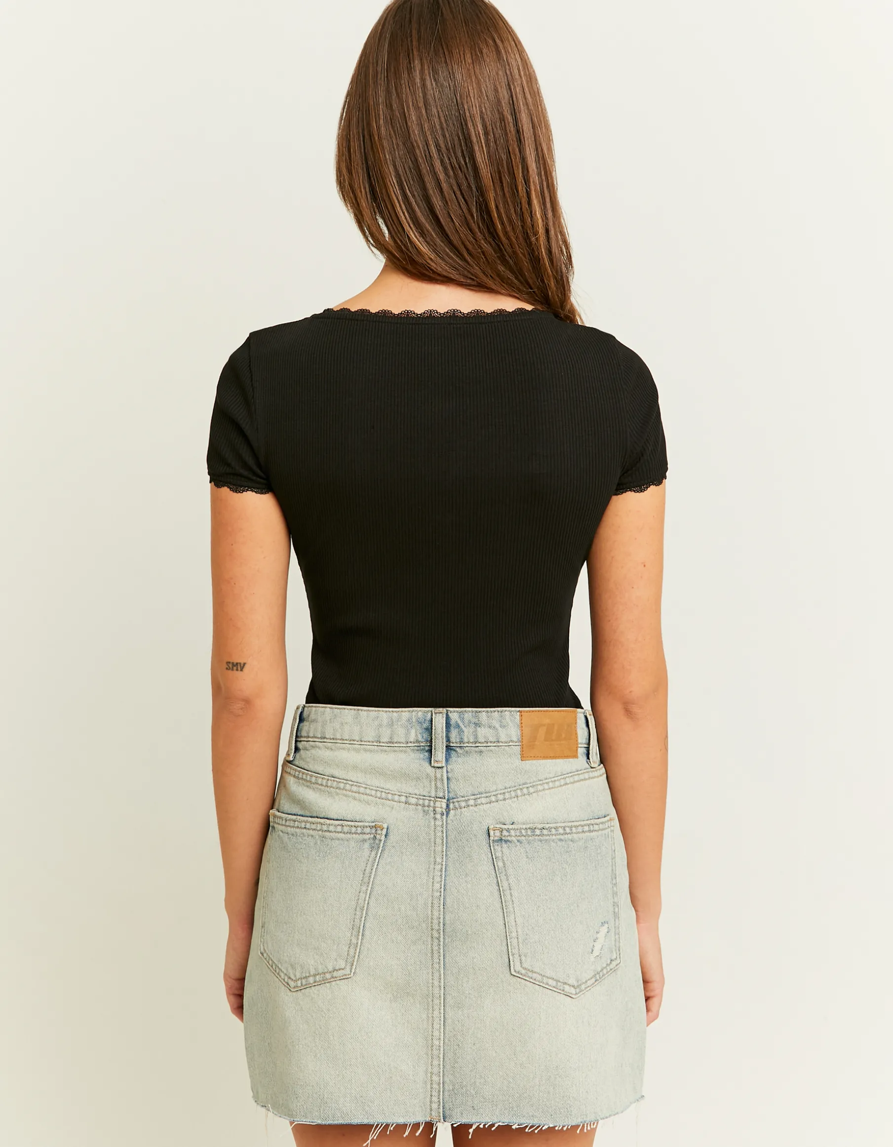 Tally Weijl Magliette Basiche | Body^Body Basico con Orli in Pizzo