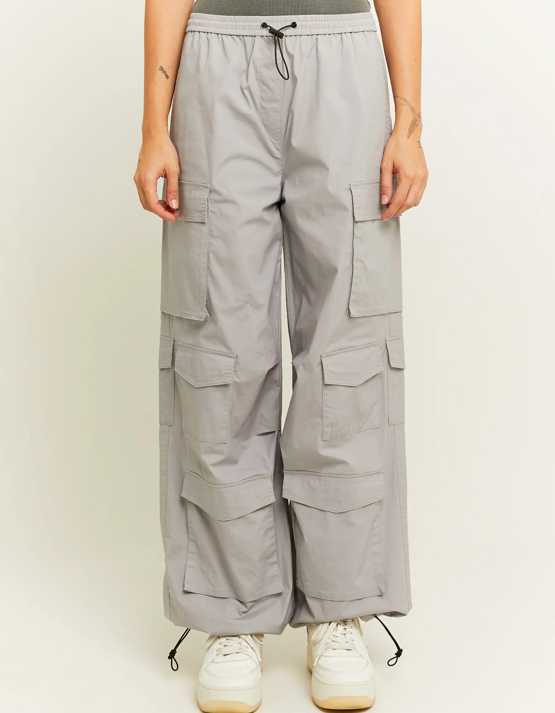 Tally Weijl Cargo & Parachute^Pantaloni Cargo Grigi